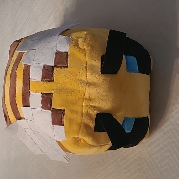 FRANCO Minecraft Bee Pillow Buddy - Picture 1 of 9